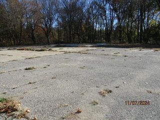 893 W Territorial Road, Battle Creek, MI 49015