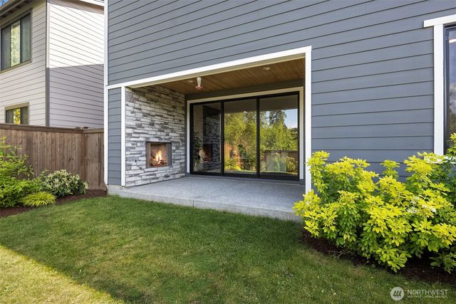 27012 NE 141st Place, Duvall, WA 98019