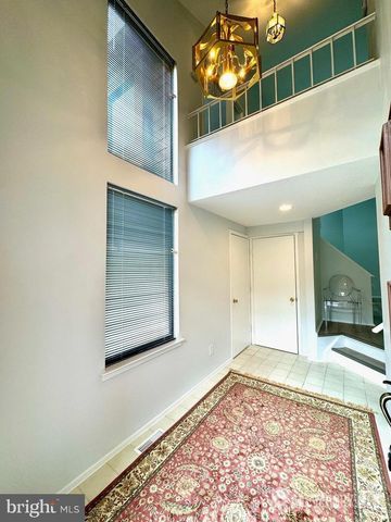 104 Sayre Drive, Plainsboro, NJ 08540