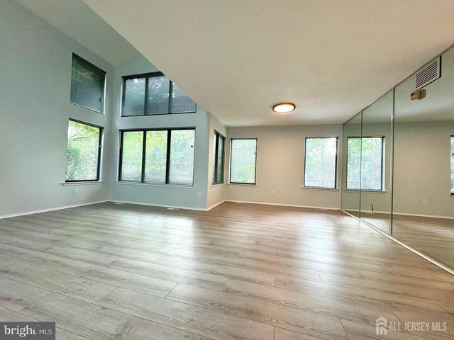 104 Sayre Drive, Plainsboro, NJ 08540