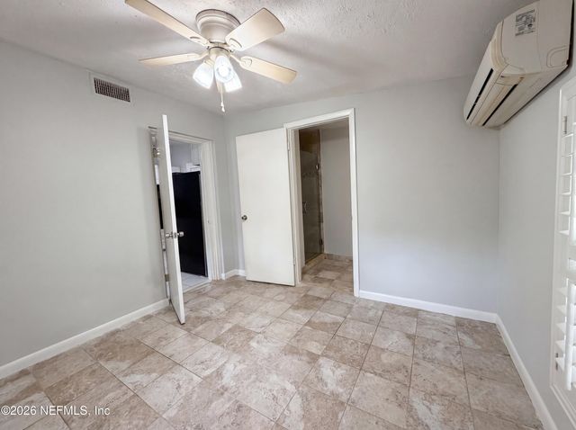 5655 KIMBRELL Drive S, Jacksonville, FL 32210