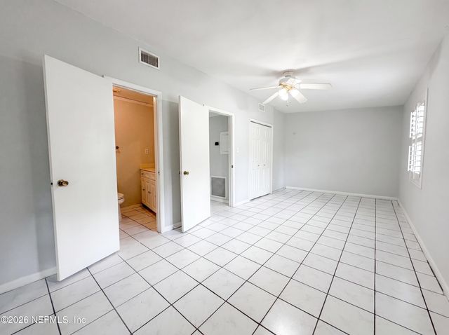 5655 KIMBRELL Drive S, Jacksonville, FL 32210