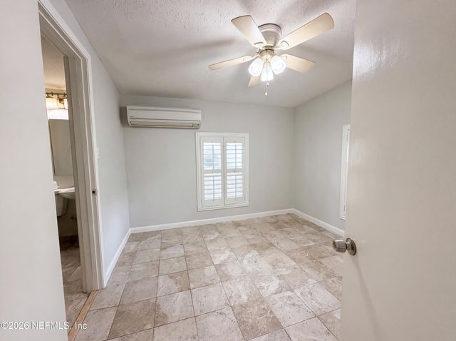 5655 KIMBRELL Drive S, Jacksonville, FL 32210