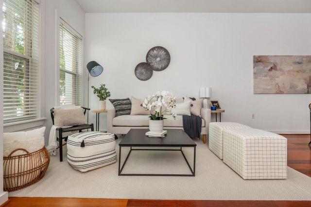 870 Inman Village Parkway NE 201, Atlanta, GA 30307