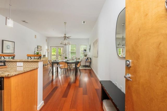 870 Inman Village Parkway NE 201, Atlanta, GA 30307