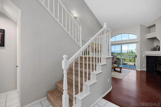 11916 Tivoli Park 8, San Diego, CA 92128