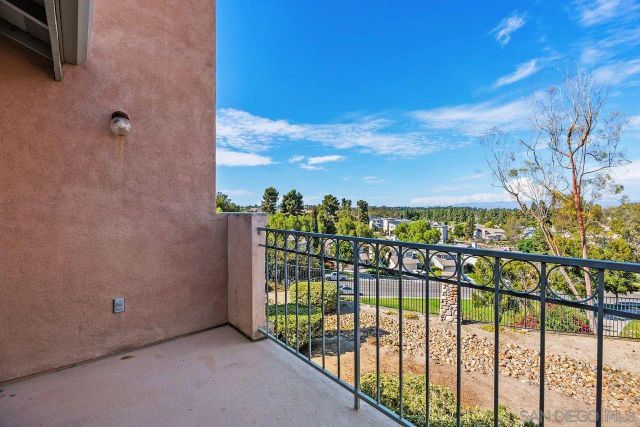 11916 Tivoli Park 8, San Diego, CA 92128