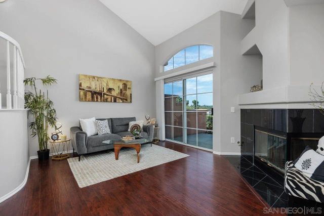 11916 Tivoli Park 8, San Diego, CA 92128