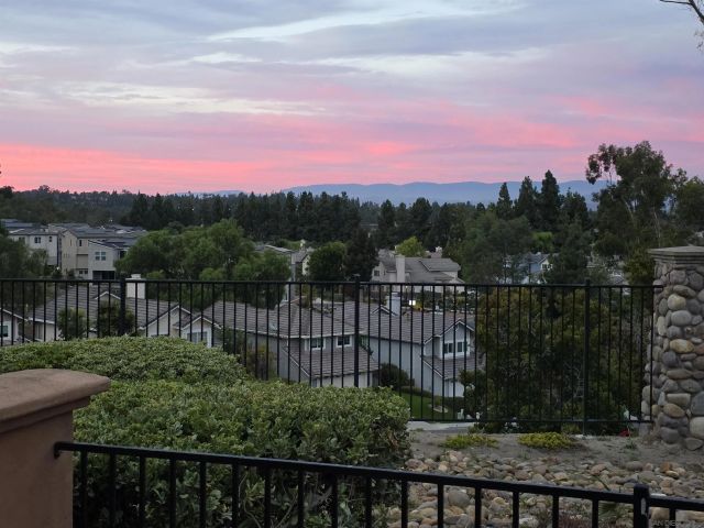 11916 Tivoli Park 8, San Diego, CA 92128