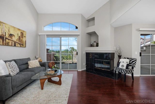 11916 Tivoli Park 8, San Diego, CA 92128