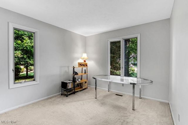 208 Westwind Drive, Avon Lake, OH 44012