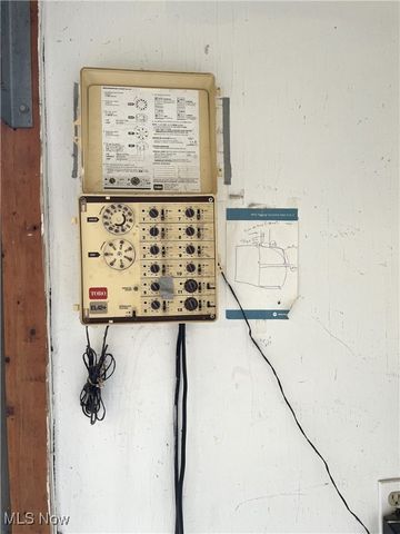 208 Westwind Drive, Avon Lake, OH 44012