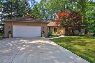 208 Westwind Drive, Avon Lake, OH 44012