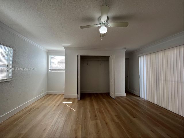 6301 SW 20th St 6301, North Lauderdale, FL 33068