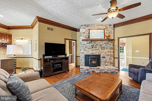 2309 KINGS ARMS DR, Fallston, MD 21047