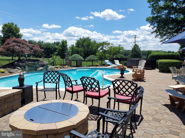 2309 KINGS ARMS DR, Fallston, MD 21047