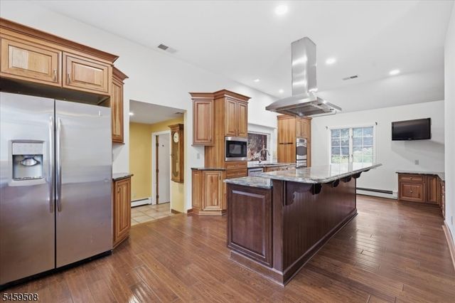 108 Lynch Street, Franklin Twp., NJ 08873