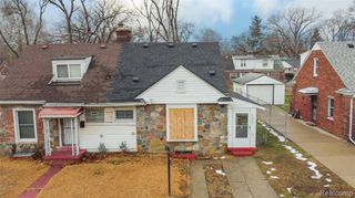 15825 Pinehurst Street, Detroit, MI 48238