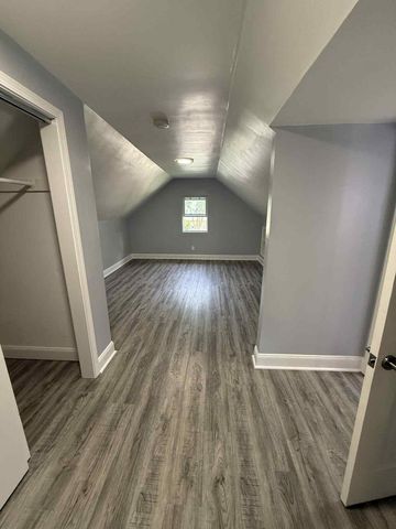 4515 N 28th STREET, Milwaukee, WI 53209