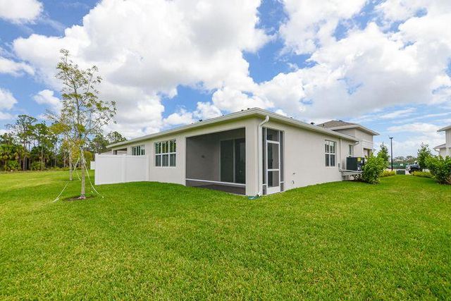 10307 NW Dreamweaver Road, Port St. Lucie, Port St Lucie, FL 34987