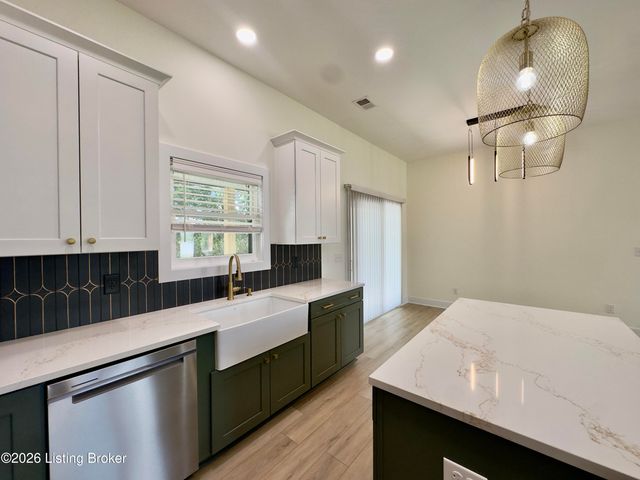 11 Chestnut Grove Rd, Elizabethtown, KY 42701