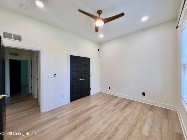 11 Chestnut Grove Rd, Elizabethtown, KY 42701