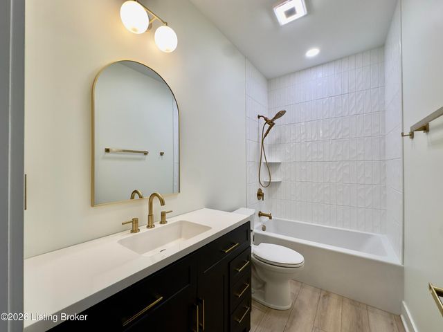 11 Chestnut Grove Rd, Elizabethtown, KY 42701