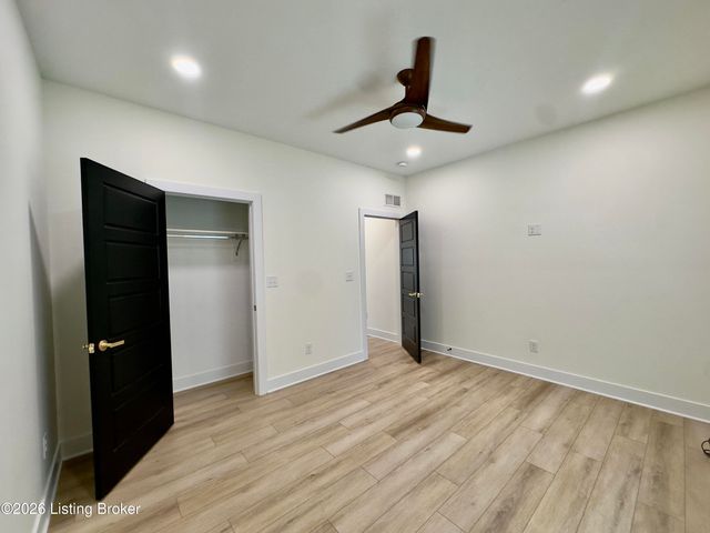 11 Chestnut Grove Rd, Elizabethtown, KY 42701