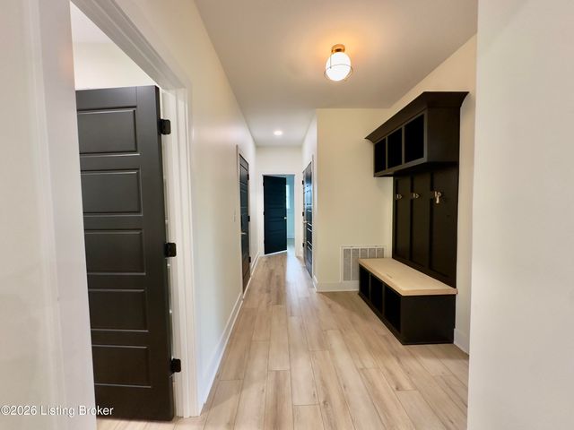 11 Chestnut Grove Rd, Elizabethtown, KY 42701