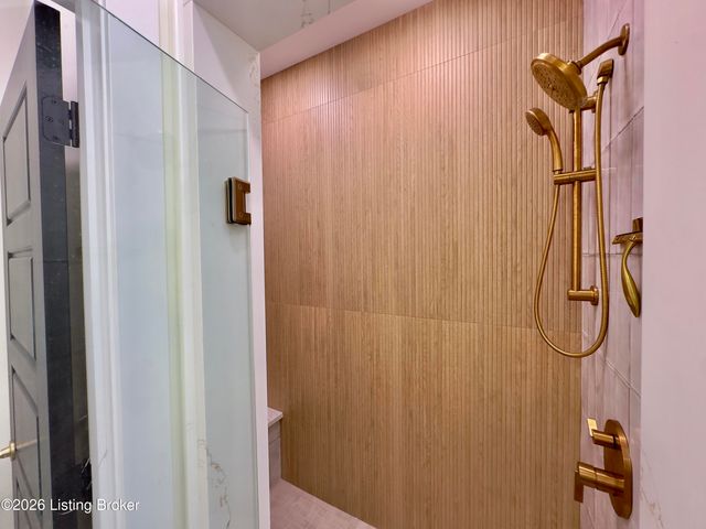 11 Chestnut Grove Rd, Elizabethtown, KY 42701