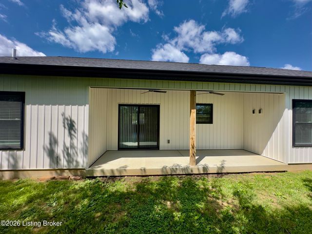 11 Chestnut Grove Rd, Elizabethtown, KY 42701