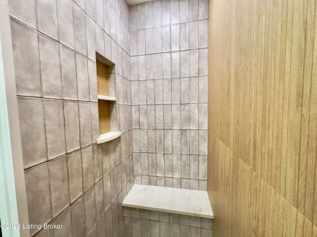 11 Chestnut Grove Rd, Elizabethtown, KY 42701