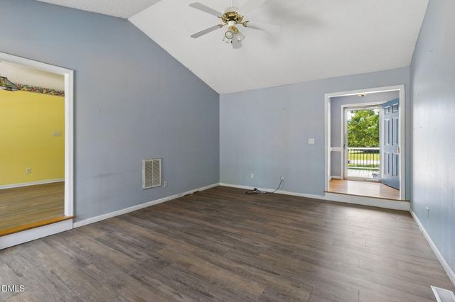 6304 Walnut Glen Drive, Willow Springs, NC 27592