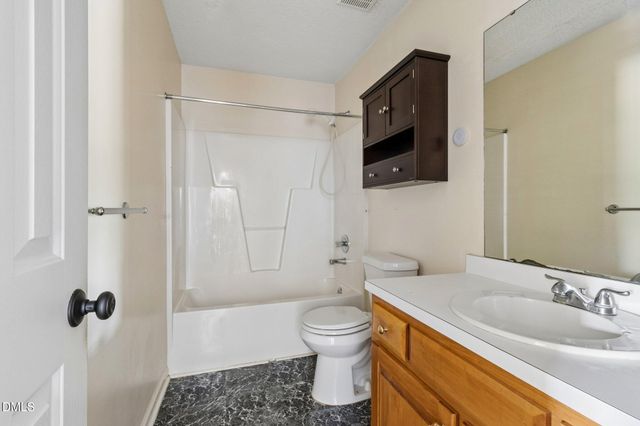 6304 Walnut Glen Drive, Willow Springs, NC 27592