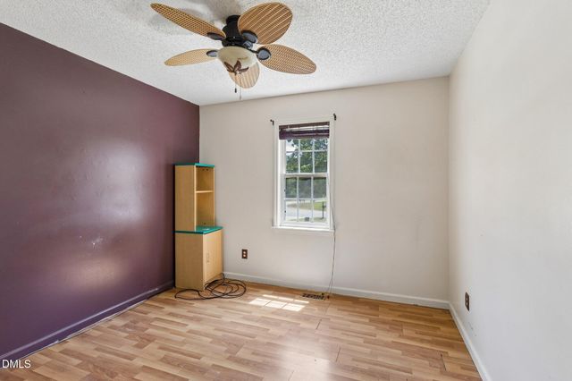 6304 Walnut Glen Drive, Willow Springs, NC 27592