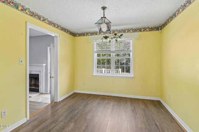 6304 Walnut Glen Drive, Willow Springs, NC 27592