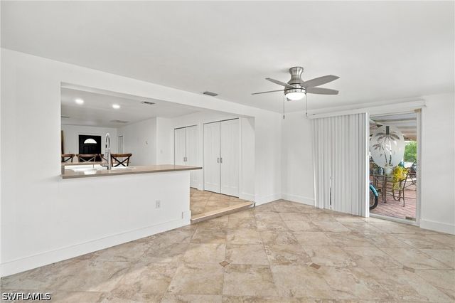 27268 Jolly Roger LN, Bonita Springs, FL 34135