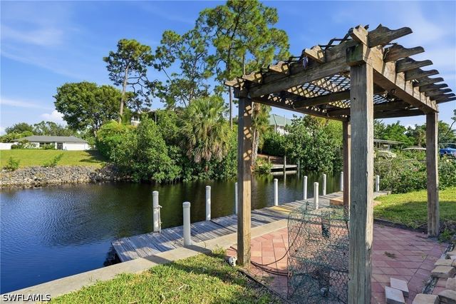 27268 Jolly Roger LN, Bonita Springs, FL 34135