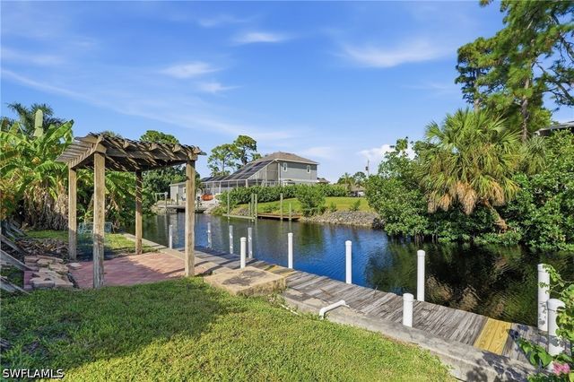 27268 Jolly Roger LN, Bonita Springs, FL 34135