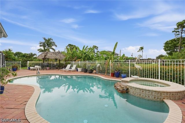 27268 Jolly Roger LN, Bonita Springs, FL 34135