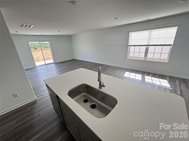 4111 Oxford Glen Drive OG 101, Claremont, NC 28610