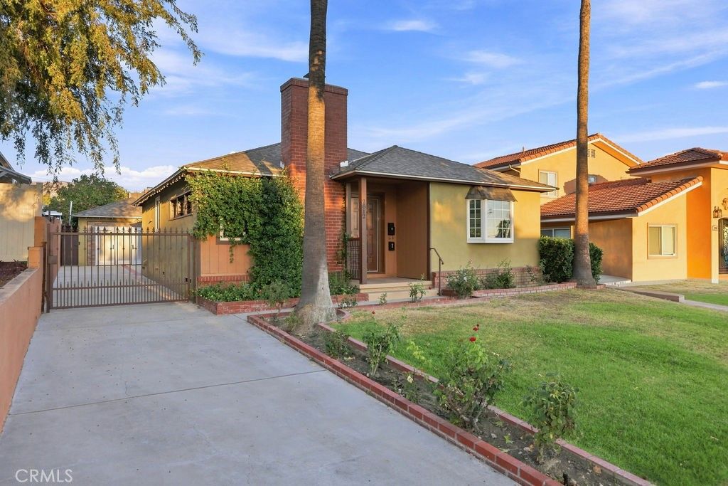 2812 N Buena Vista Street, Burbank, CA 91504 — exterior