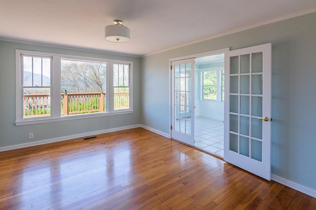 323 Walsh Road, Chattanooga, TN 37405