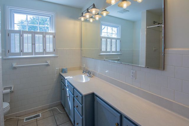 323 Walsh Road, Chattanooga, TN 37405