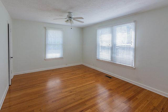 323 Walsh Road, Chattanooga, TN 37405