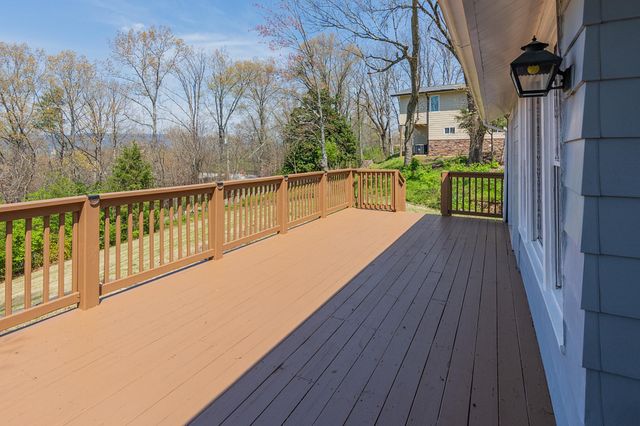 323 Walsh Road, Chattanooga, TN 37405