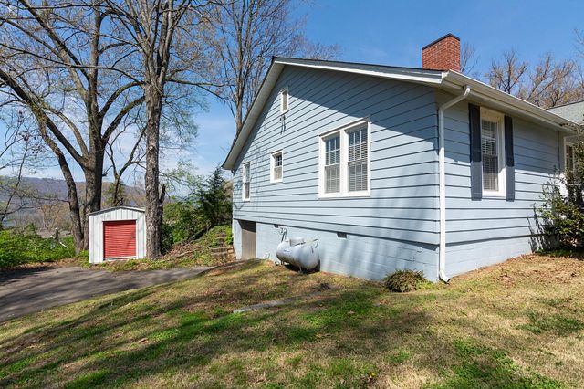 323 Walsh Road, Chattanooga, TN 37405
