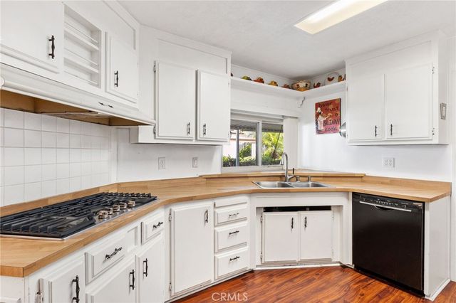 1413 Village, Redlands, CA 92374