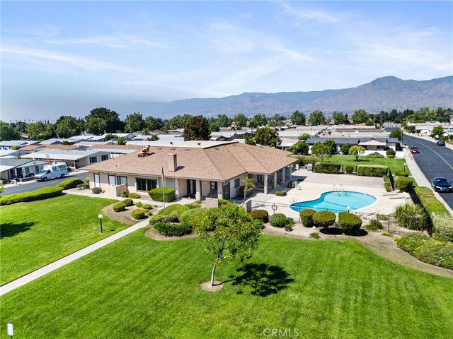 1413 Village, Redlands, CA 92374