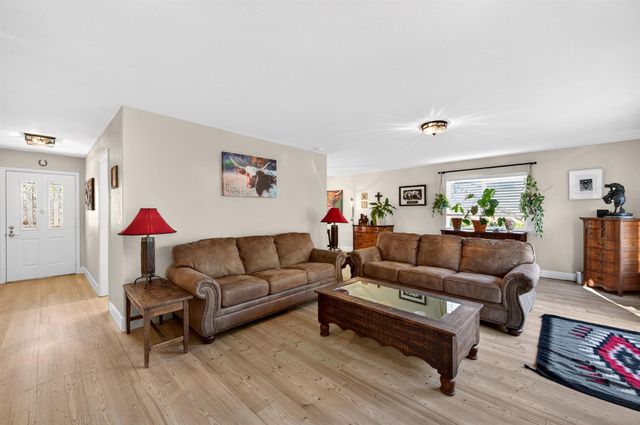 1626 American River Trl, Cool, CA 95614